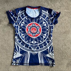 INKnBURN BLUE HEALING MANDALA TECH SHIRT size small, excellent condition